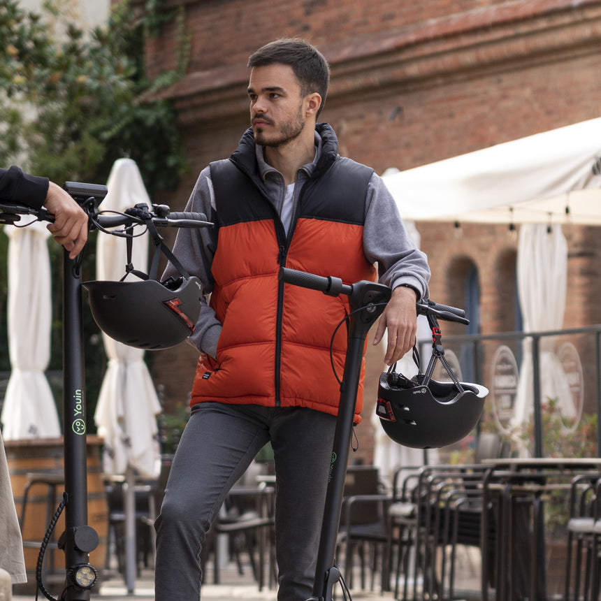 Casco Youin con luces LED delantera y trasera