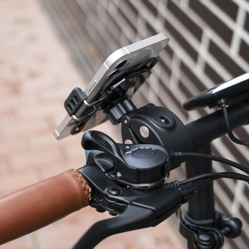 Soporte universal para smartphone en patinete o bicicleta eléctrica