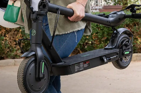 ¿Cómo hacer un buen mantenimiento básico a tu patinete eléctrico?